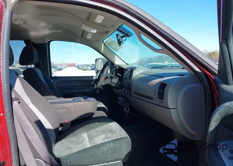 2009 Chevrolet Silverado 1500 Ls from USA, damaged, VIN 1GCEC19C09Z203818